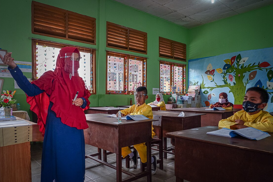 <p>Peserta P3K 2024 tahap 2 kini pantau hasil seleksi dengan harapan besar bisa diangkat sebagai ASN resmi tahun ini</p>
