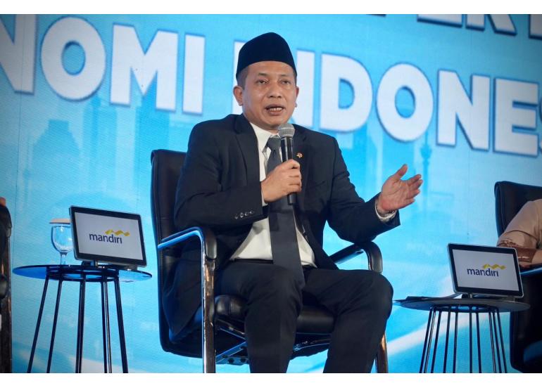 <p>Menteri Koperasi Ferry Juliantono menjadi panelis dalam acara Talkshow 1 Tahun Pemerintahan Prabowo-Gibran di Jakarta, Kamis, 16 Oktober 2025.  (Dok. Kemenkop)</p>

<p> </p>

