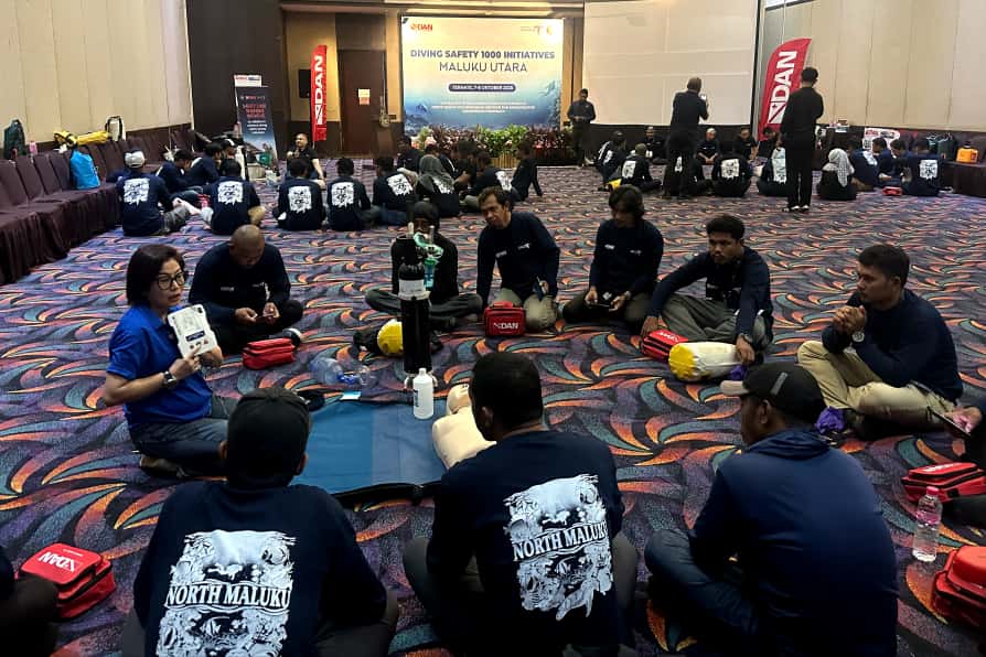 <p>Kegiatan Diving Safety 1000 Initiatives berlangsung di Ternate, Maluku Utara, pada 7-8 Oktober 2025. Kegiatan itu diikuti 55 peserta dari sembilan operator selam (dive center) yang tersebar di Ternate, Tidore, dan Morotai. (Dok. Kemenpar)</p>
