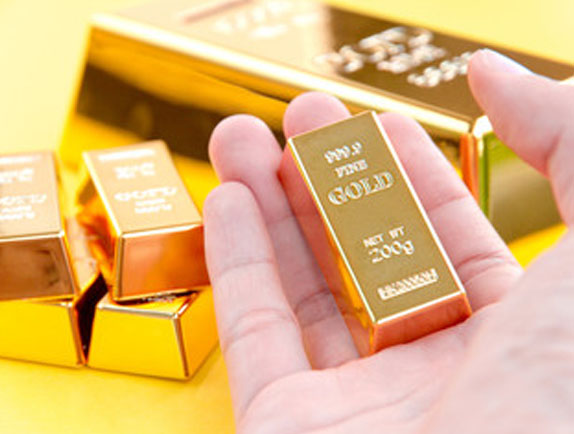 <p>Ilustrasi harga emas antam. cek harga emas antam hari ini 10 gram turun tipis. Berikut ini grafik harga emas antam hari ini dan harga emas perhiasan hari ini. Foto: lakuemas.com</p>
