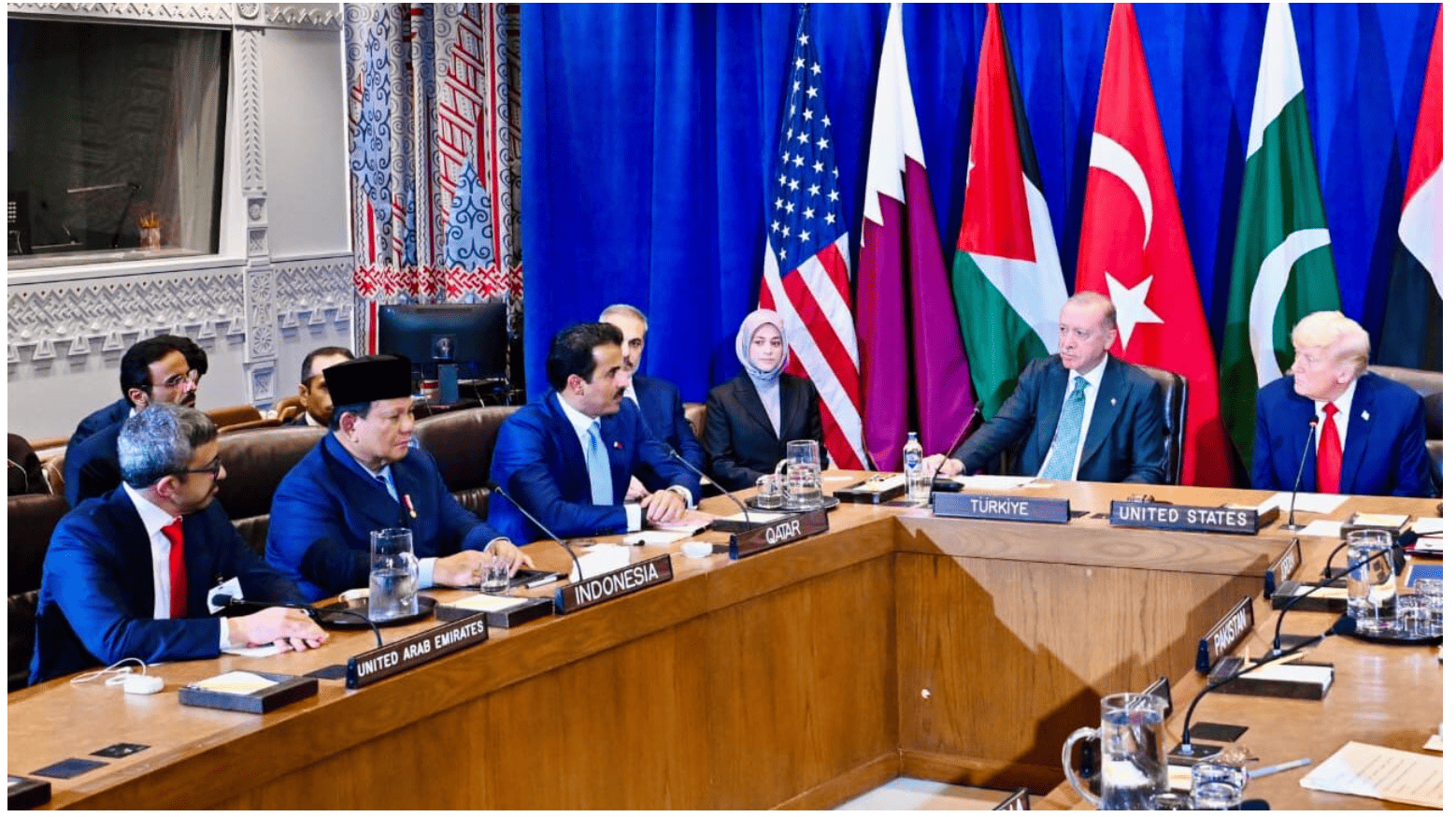 <p>Presiden Republik Indonesia, Prabowo Subianto, menghadiri Multilateral Meeting on the Middle East atas undangan Presiden Amerika Serikat, Donald Trump di Ruang Konsultasi Dewan Keamanan Perserikatan Bangsa-Bangsa (PBB), New York, pada Selasa, 23 September 2025. (Dok. BPMI Setpres/Laily Rachev)</p>
