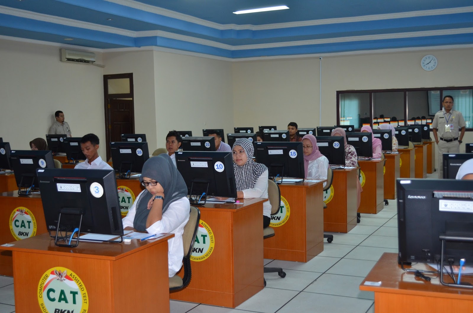 <p>Cari tahu cara memilih formasi CPNS 2025 yang tepat sesuai kompetensi. Jangan salah pilih, ikuti tips strategi agar lolos seleksi CPNS jalur umum lebih mudah. Foto mediacenter.batam.go.id.</p>
