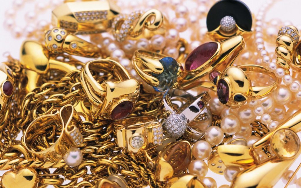 <p>Ilustrasi harga emas perhiasan hari ini. Cek selengkapnya update lengkap harga perhiasan emas hari ini. Apakah harga emas hari ini naik atau turun? Foto: V&CO Jewellery</p>
