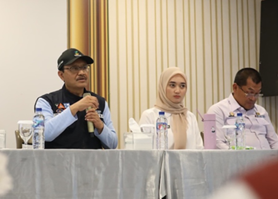 <p>Menteri Sosial Saifullah Yusuf ingin pendamping PKH ubah paradigma perlindungan dan jaminan sosial menjadi pemberdayaan. (Foto: Kemensos).</p>
