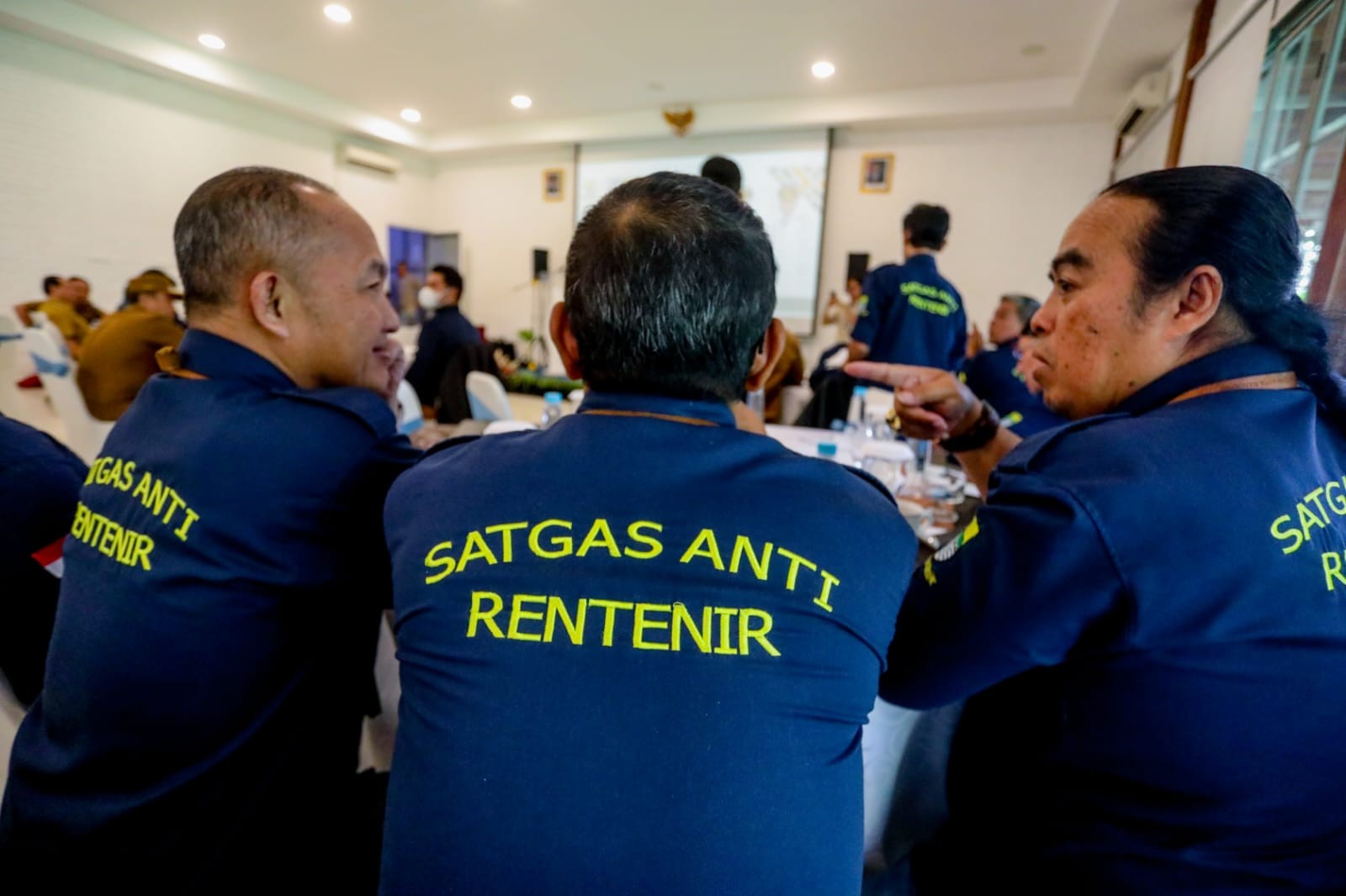 <p>Pembentukan Satgas Antirentenir, Bandung menjadikan Bandung sebagai kota pertama di Indonesia yang memiliki unit khusus untuk menangani praktik pinjaman ilegal secara sistemik dan berkelanjutan.(Dok.Pemkot Bandung)</p>
