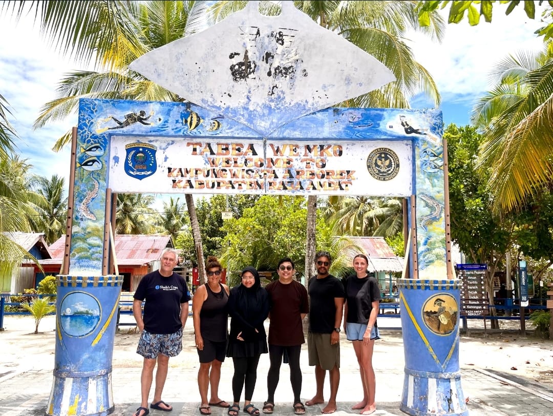 <p>Di Raja Ampat, peserta menyelam di beberapa titik selam populer, di antaranya Blue Magic, Citrus Ridge, Melissa’s Garden, Manta Sandy, dan Arborek Jetty. (Dok. Kemenpar)</p>
