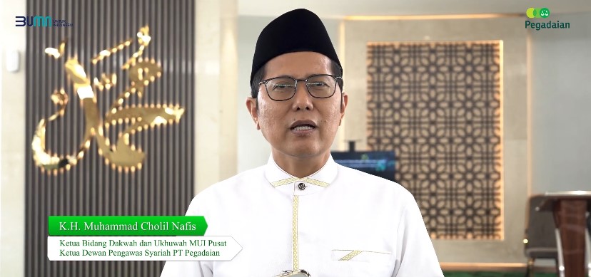<p>Ilustrasi KH. Muhammad Cholil Nafis, Ketua Bidang Dakwah dan Ukhuwah MUI Pusat sekaligus Ketua Dewan Pengawas Syariah PT Pegadaian, menjelaskan hukum pembelian emas secara cicil dan online. Foto: Tangkapan layar YouTube.com/Pegadaian Official</p>
