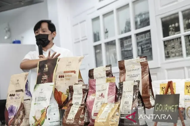 Produk dari Barry Callebaut yang dipamerkan di Barry Callebaut Studio, Bandung.