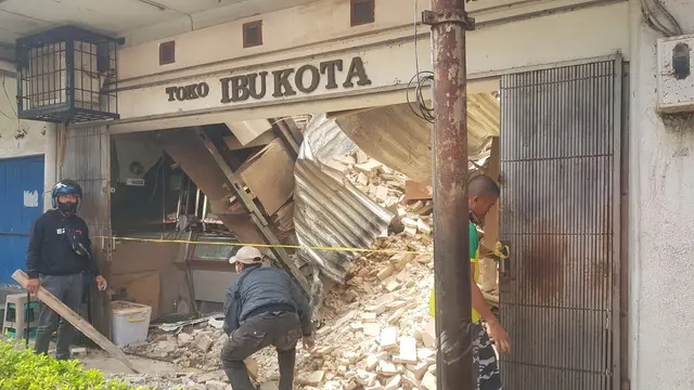 kondisi salah satu toko di Pasar Cianjur (dok. Raka Putra Pratama/CTA Indonesia)