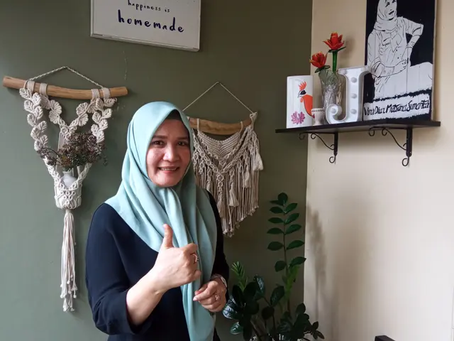 Vini Diar Mutiara, owner Rumah Nyonya di kediamannya.