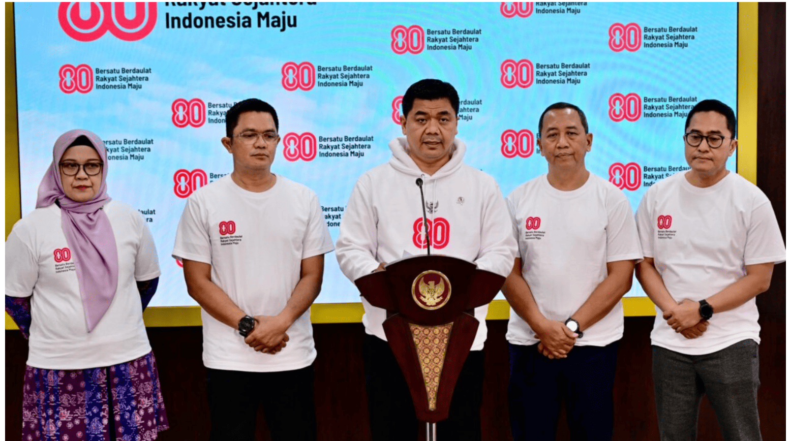 <p>Wakil Menteri Sekretaris Negara (Wamensesneg), Juri Ardiantoro, Jumat 1 Agustus 2025, mengatakan  dalam rangka memeriahkan peringatan Hari Ulang Tahun (HUT) Ke-80 Kemerdekaan Republik Indonesia di Istana Merdeka, Jakarta, pemerintah menyebar 8.000 undangan di mana 80%-nya untuk masyarakat umum. (Dok. BPMI Setpres/ Rusman)</p>
