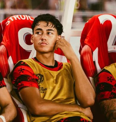 <p>Laga hidup-mati Timnas Indonesia U-23 vs Korea Selatan jadi penentu tiket Piala Asia 2026. Vanenburg percaya Garuda Muda bisa bikin kejutan di Sidoarjo. Foto @rafaelstruick.</p>
