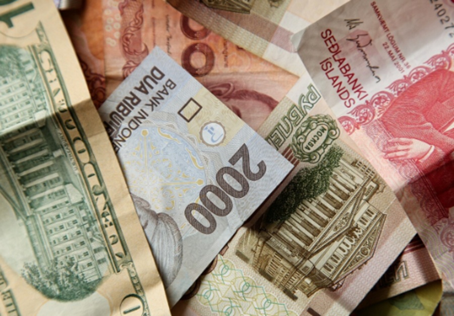 <p>Ilustrasi uang rupiah dana bansos. Berikut cara cek status penerima bansos PKH dan BPNT Juli 2025, dan jadwal penyalurannya. (Foto: Freepik).</p>
