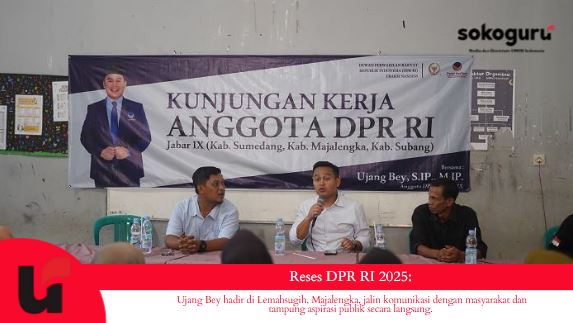 <p>Anggota DPR RI Ujang Bey kunjungi Kecamatan Lemahsugih, Majalengka, serap aspirasi warga dan dorong program pembangunan daerah.</p>
