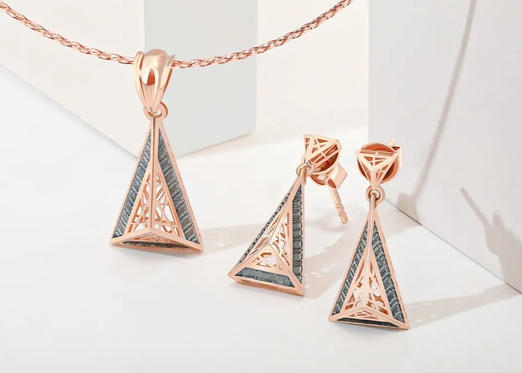 <p>Ilustrasi emas perhiasan. Simak harga emas dunia, lengkap analisis dan dampaknya. Foto: sokoguru.id</p>