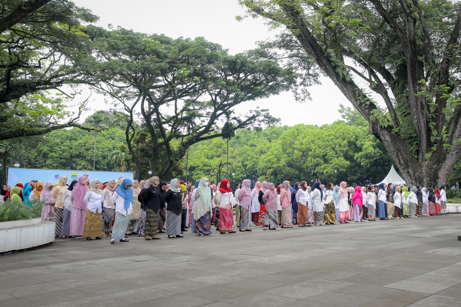 Peringati Hari Ibu, Walikota Farhan: Kontribusi Perempuan Terbukti Beri Dampak Nyata Bagi Kemajuan Daerah