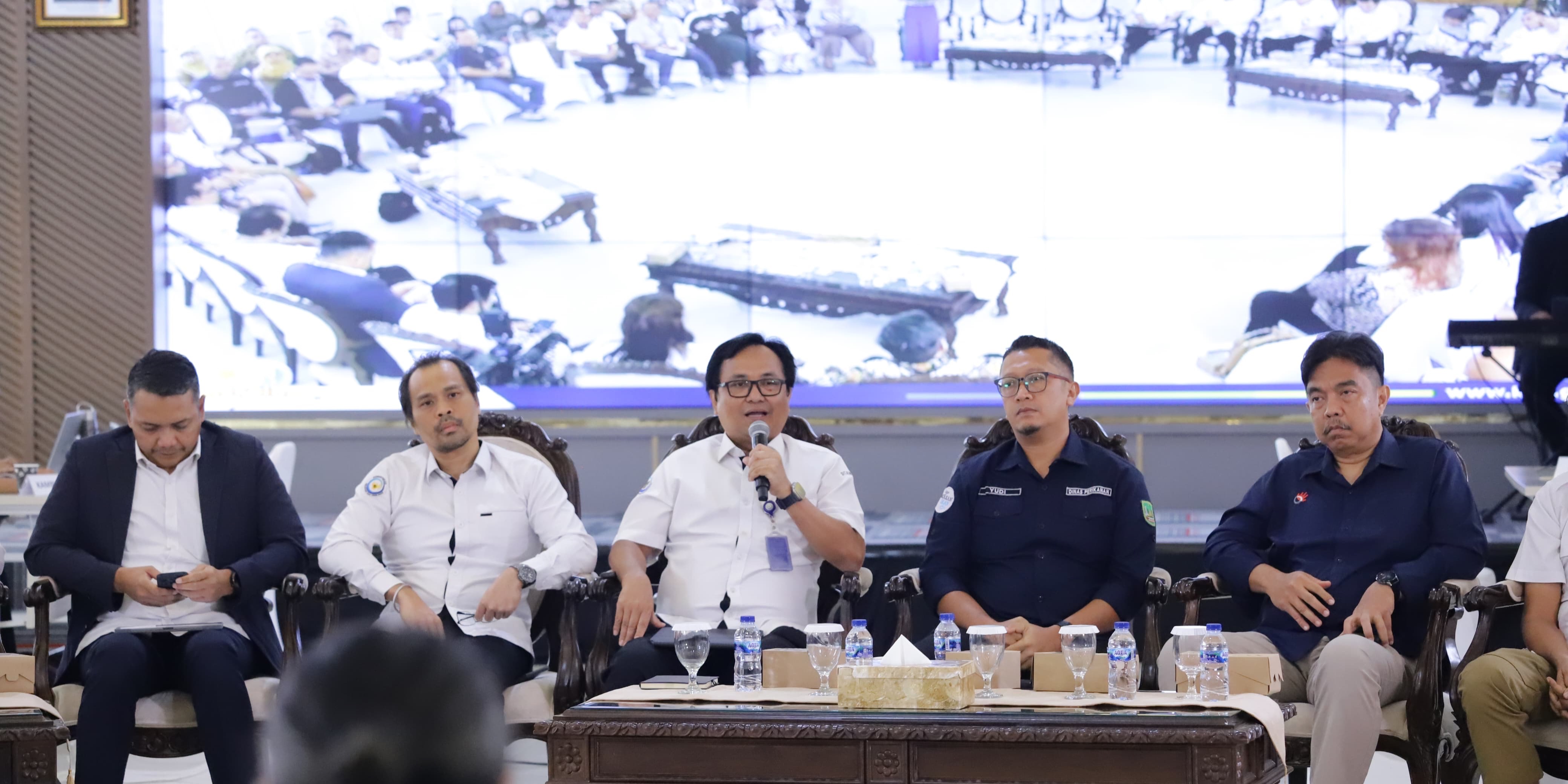 <p>Kementerian Kelautan dan Perikanan menyelenggarakan talkshow Morning Sea Kampung Nelayan Merah Putih (KNMP) di Kantor KKP, Jakarta Pusat, Senin, 16 April 2025. (Dok. KKP)</p>
