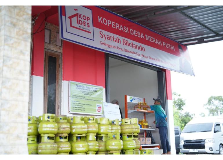 <p>Di Bilelando, Praya Timur, Lombok Tengah, Nusa Tenggara Barat (NTB) lahir Koperasi Desa Merah Putih (KDMP) Syariah Bilelando. Kopdes ini menjadi contoh, gerakan ekonomi tidak harus dimulai dari kota besar. (Dok. Kemenkop)</p>

<p> </p>
