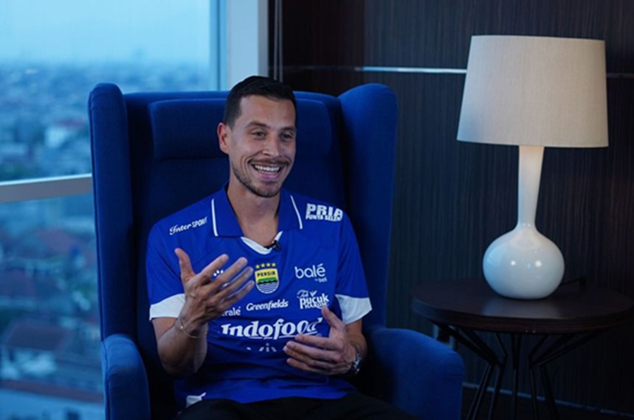 <p>Gelandang baru Persib, Thom Haye ungkap alasannya bergabung dengan tim Maung Bandung. (Foto: Persib).</p>
