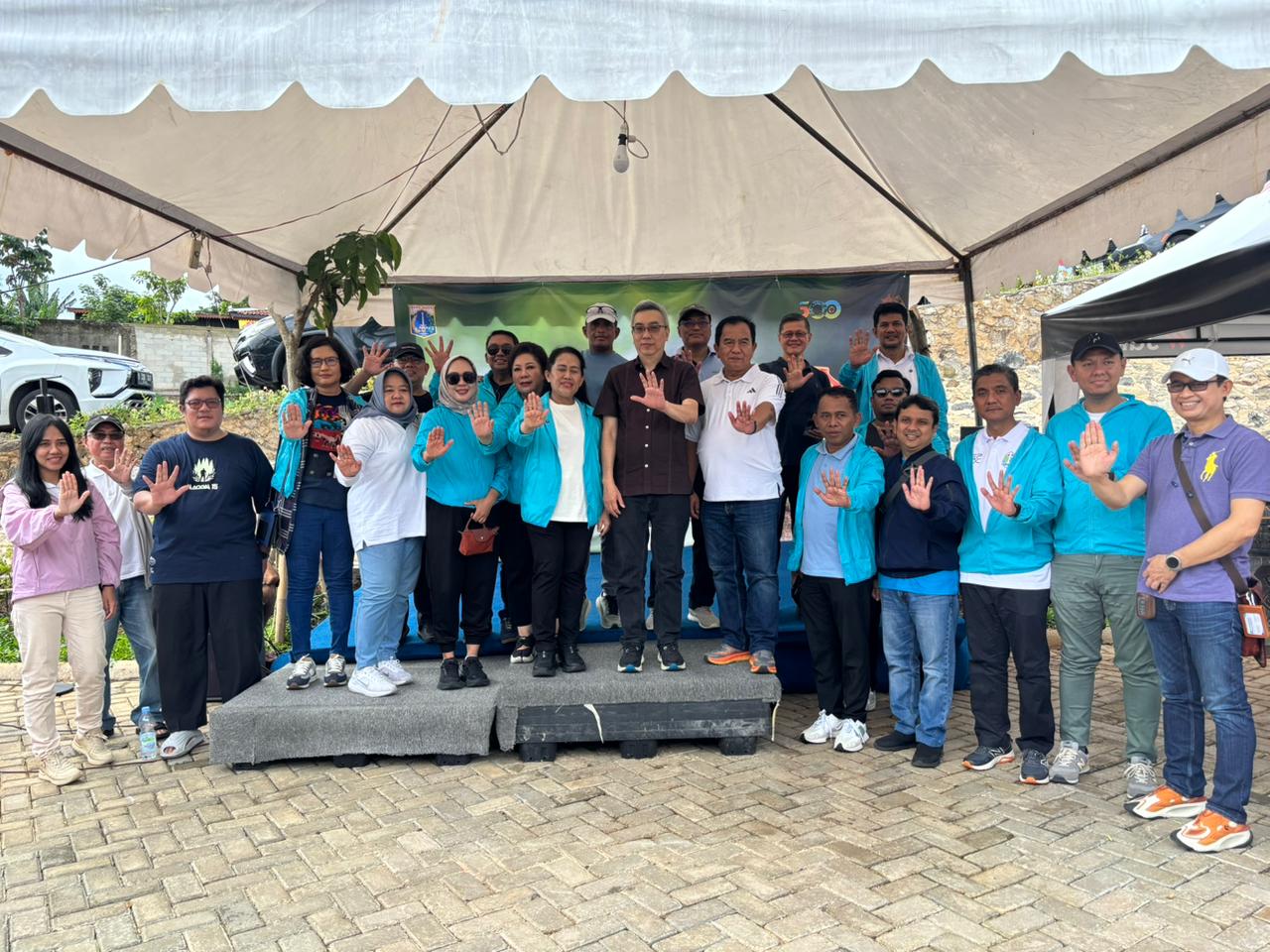 Hippindo Bersama Pemprov Jakarta Salurkan Paket Sembako ke Pedagang Teras LA, Dukung Penguatan Ritel UMKM