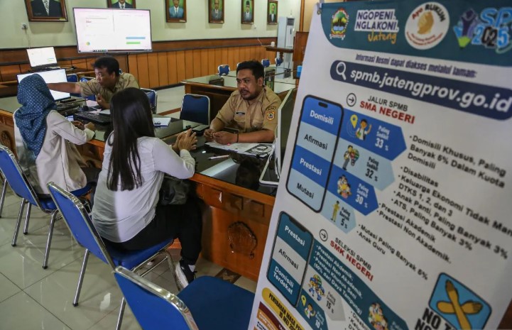 <p>Ilustrasi pembukaan spmb.jatengprov.go id. </p>
