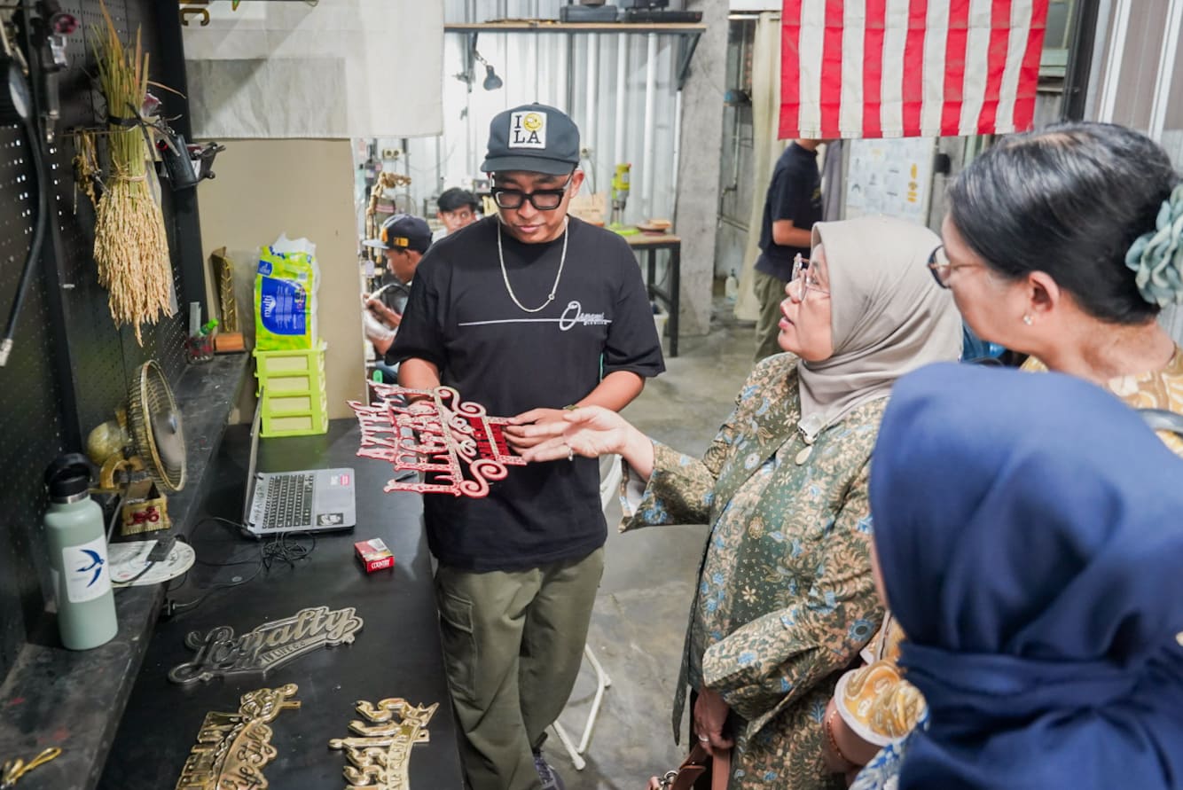 <p>Direktur Jenderal Industri Kecil, Menengah, dan Aneka (Dirjen IKMA) Reni Yanita  mengatakan keunggulan menjadi modal utama bagi para IKM kerajinan nasional untuk ekspansi pasar ke luar negeri. (Dok. Kemenperin) </p>
