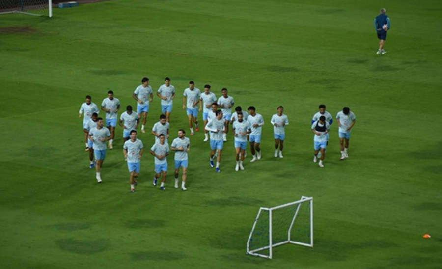 Persib vs Persik: Bojan Hodak Akui Punya Masalah usai Badai Cedera Berakhir