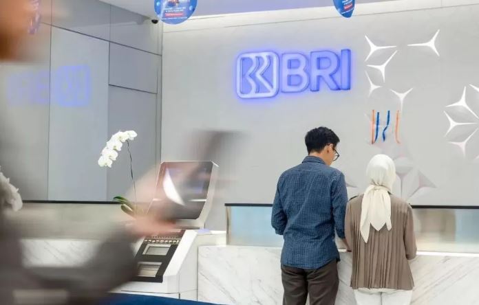 <p>Dulu, banyak pelaku UMKM kesulitan modal. Kini, lewat KUR BRI 2025, usaha tumbuh lebih cepat! Bunga rendah, proses mudah. Saatnya UMKM Indonesia naik kelas!</p>
