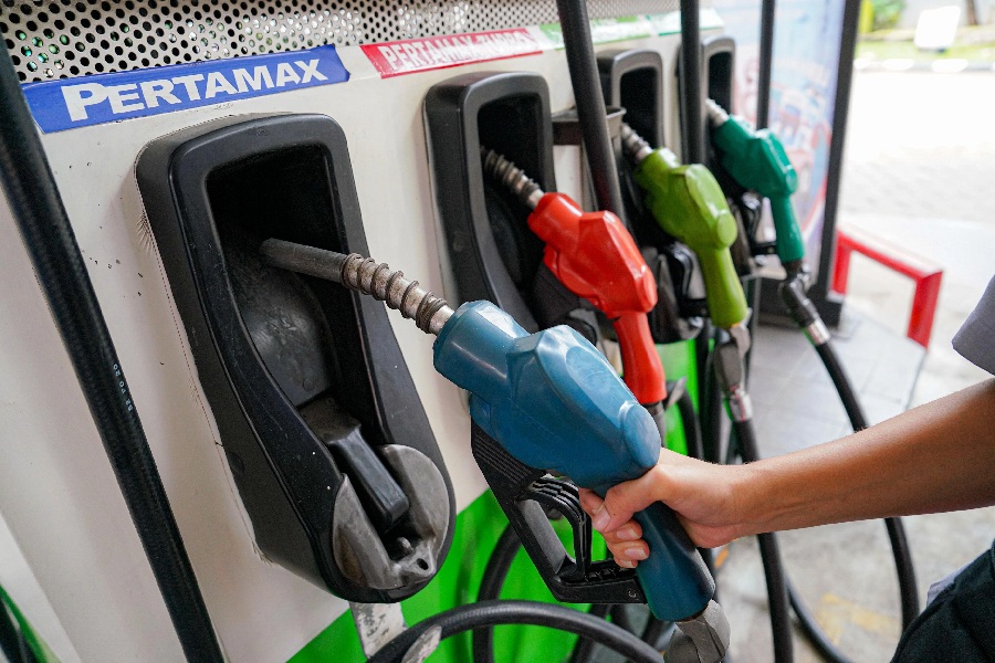 <p>Ilustrasi SPBU Pertamina. Per 1 Mei 2025 harga BBM non subsidi turun, sekaligus ada promo dan cashback dalam setiap pembelian jenis BBM non subsidi menggunakan aplikasi MyPertamina. (Foto/Pertamina Patra Niaga).</p>
