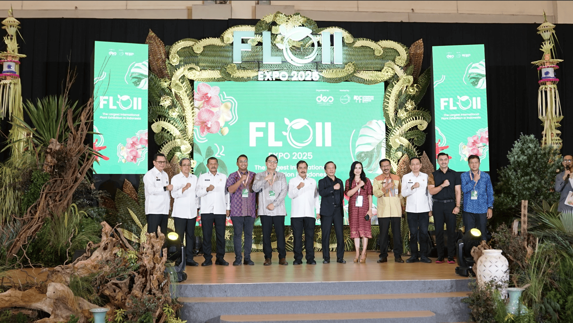 <p>Pameran Floriculture Indonesia International (FLOII) Expo 2025 berlangsung pada 23-26 Oktober 2025 di Hall 5 ICE BSD City, Tangerang. Pameran tanaman hias berskala internasional terbesar di Indonesia inti dibuka resmi oleh  Menteri Imigrasi dan Pemasyarakatan, Agus Andrianto, Kamis, 23 Oktober. (Dok. Dyandra) </p>
<p> </p>