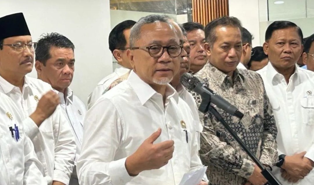 <p>Program KUR kini menyasar UMKM desa lewat Kopdeskel Merah Putih, beri akses pinjaman bunga ringan untuk wujudkan kemandirian ekonomi lokal.</p>
