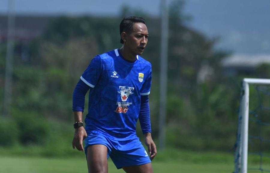 <p>Gelandang Persib, Beckham Putra bertekad memperpanjang tren kemenangan timnya di pekan ke-13 Super League melawan Dewa United. Foto: Persib.</p>
