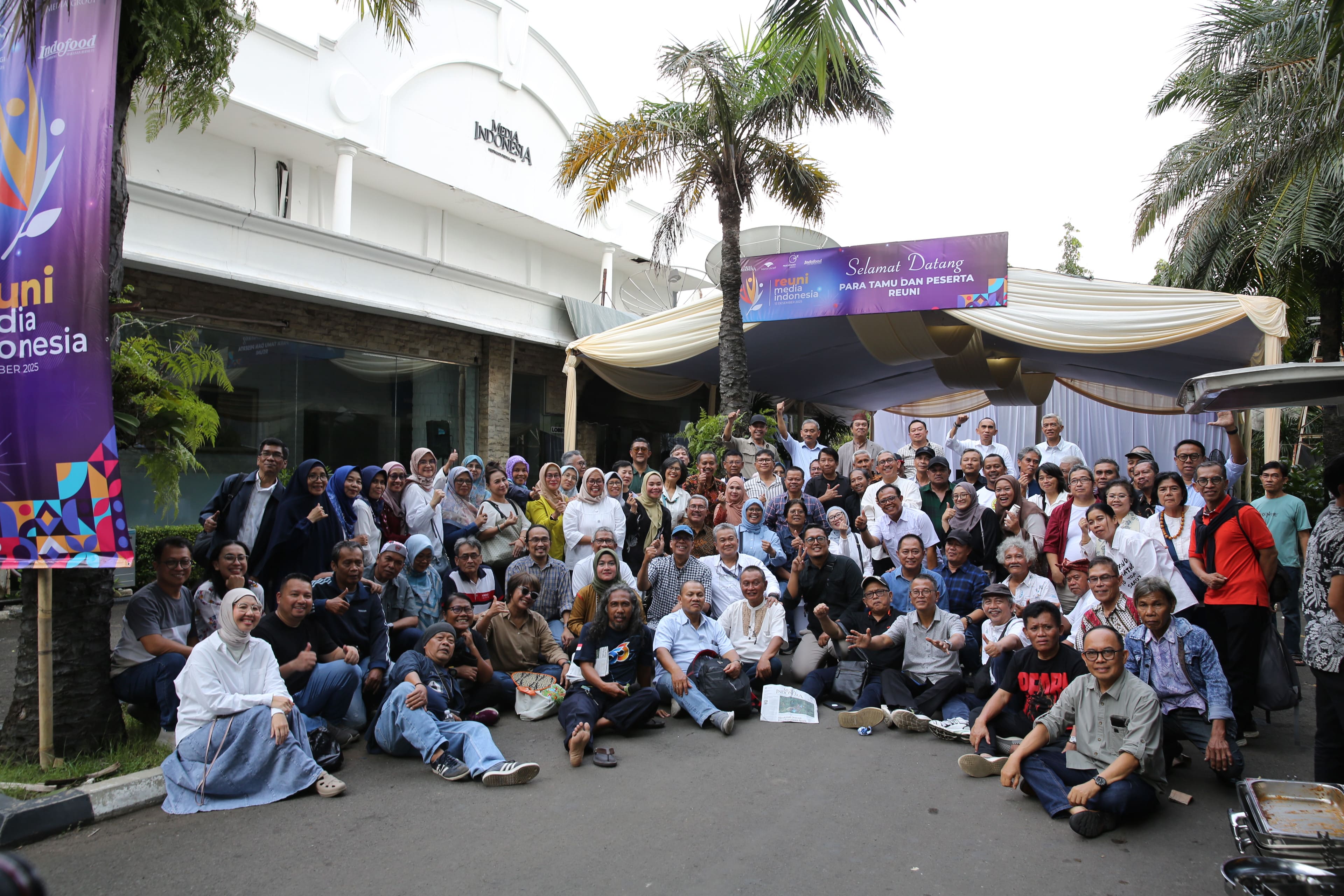 <p>Reuni Akbar Eks Media Indonesia (MI)  digelar di Lobi  3 Kantor Media Indonesia, Jakarta Barat, Sabtu, 13 Desember 2025. (Dok. Panitia)</p>
