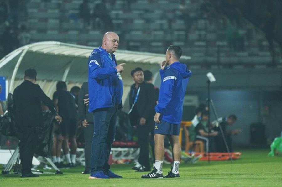 <p>Berikut ini prediksi pertandingan Selangor FC vs Persib Bandung dalam matchday keempat AFC Champions League Two Grup G. Simak perkiraan susunan pemain, head to head, dan jadwal siaran langsung. Foto: Persib.</p>
