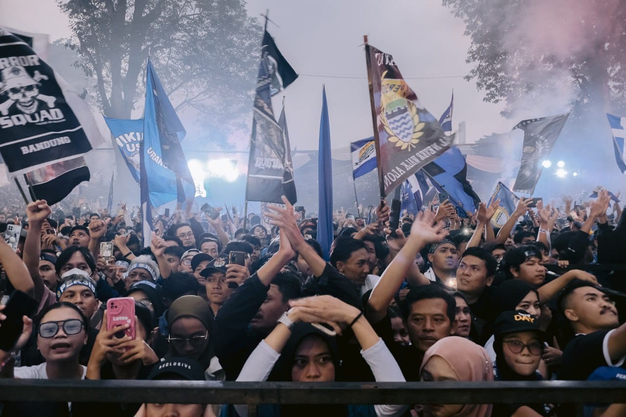 <p>Jelang pertandingan sengit Persib Bandung melawan Barito Putera di Stadion Gelora Bandung Lautan Api (GBLA) malam ini, Pemkot)Bandung bersiap menghadapi potensi euforia massal bobotoh. (Dok.Pemkot Bandung)</p>
