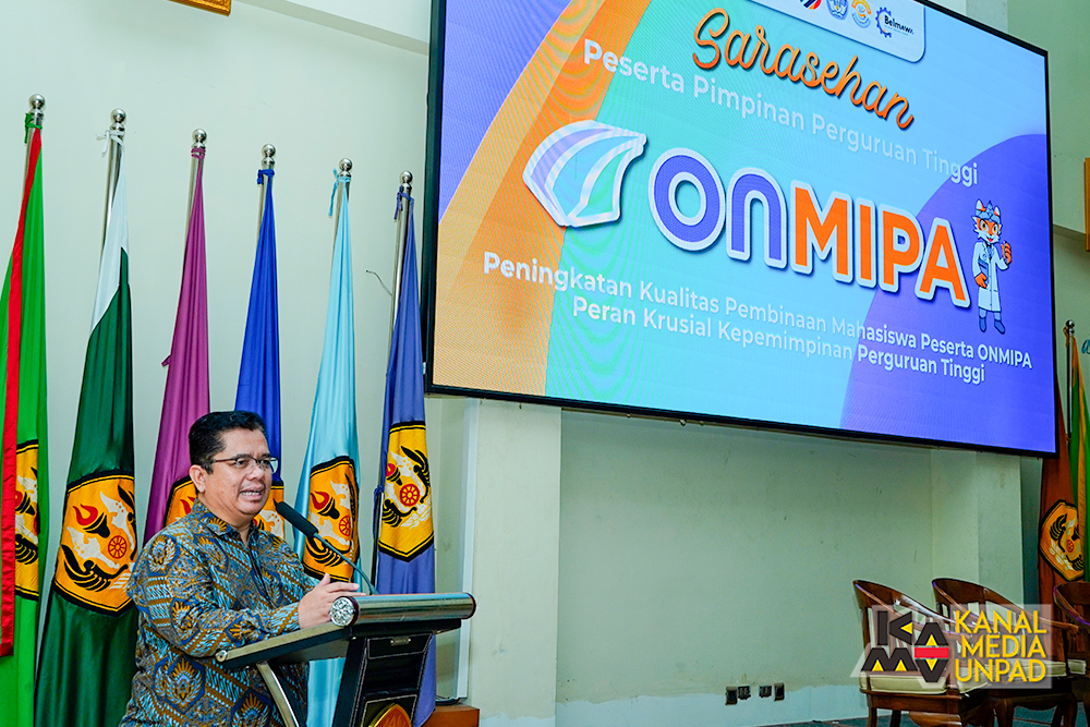 <p>Universitas Padjadjaran menyelenggarakan Sarasehan bertajuk Peningkatan Kualitas Pembinaan Peserta ONMIPA: Peran Krusial Kepemimpinan Perguruan Tinggi di Ruang Serbaguna Lantai 4 Kampus Unpad Iwa Koesoemasoemantri, Bandung, Selasa, 18 November 2025. (Dok. Kanal Media Unpad/Dadan Triawan)<br />
<br />
 </p>
