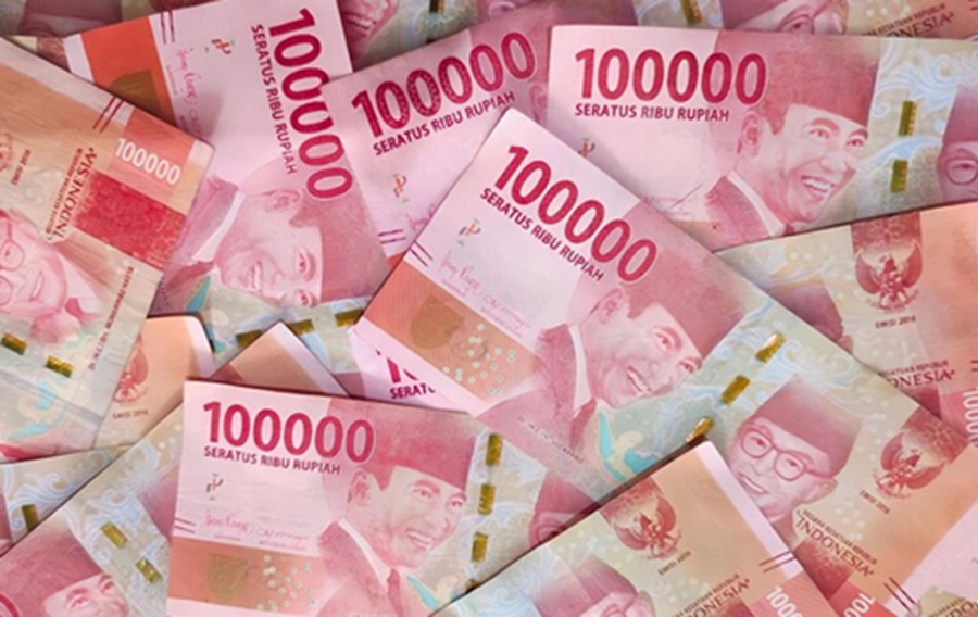 <p>Ilustrasi pecahan uang rupiah. Berikut panduan cek status penerima bansos PKH dan BPNT tahap 2 cair Juni 2025, simak cara daftar bansos Kemensos. (Foto: Freepik).</p>
