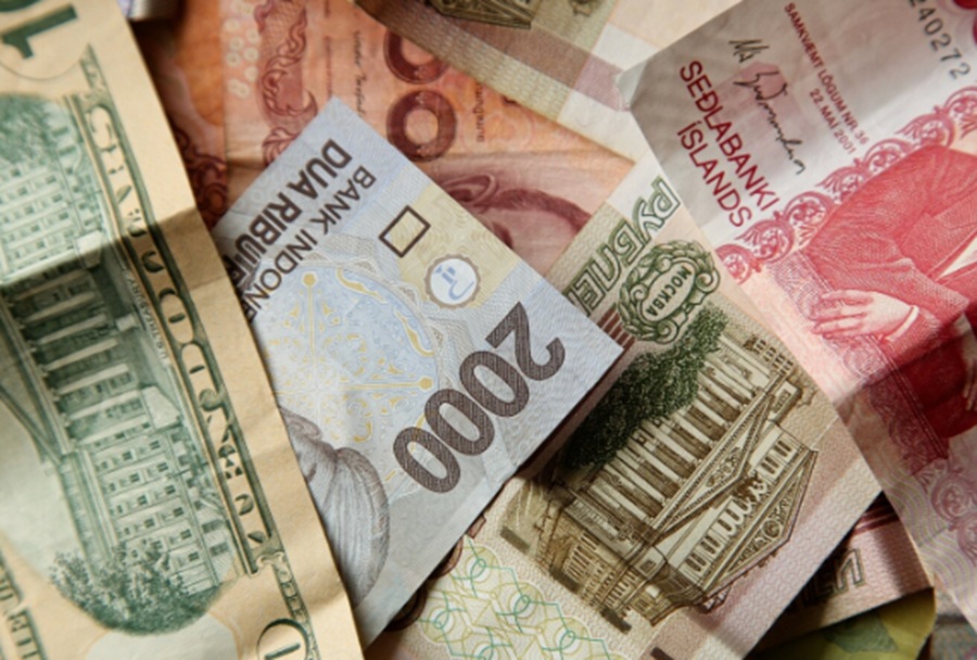 <p>Ilustrasi uang rupiah. Berikut faktor penyebab BSU 2025 terlambat masuk rekening, cek masalah dan solusinya. (Foto: Freepik).</p>
