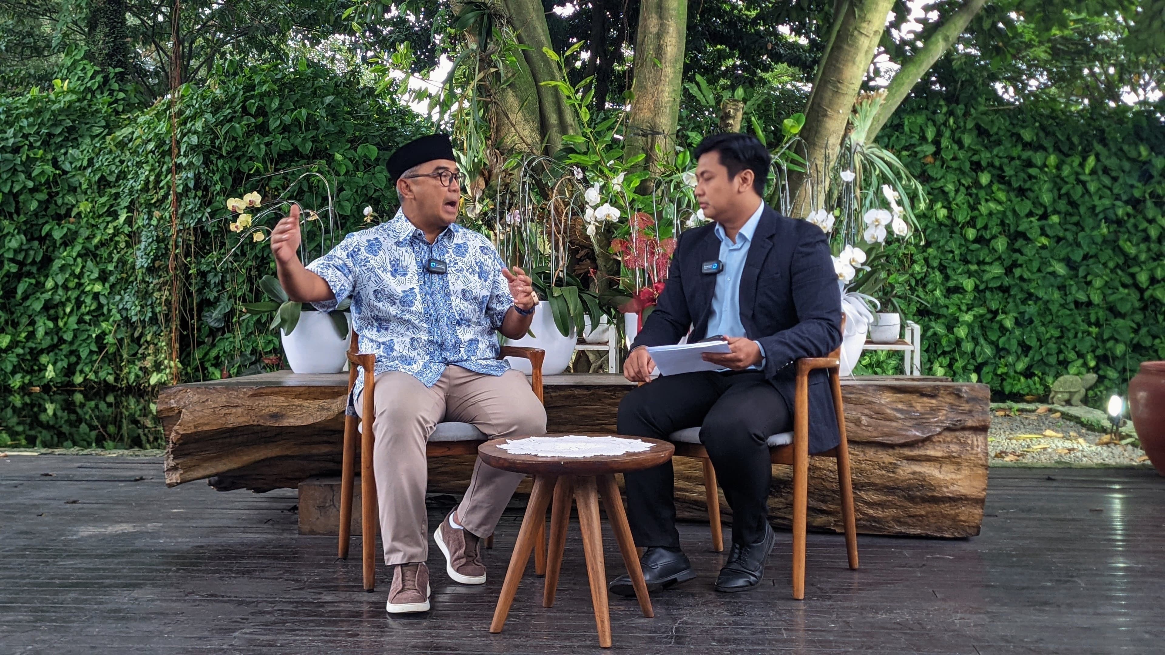 <p>Dalam program “Siaran Bareng Pak Wali” di TVRI Jawa Barat, Bandung, Farhan menegaskan bahwa sistem penerimaan kali ini tetap mempertahankan formula sukses dari tahun sebelumnya.(Dok.Pemkot Bandung)</p>
