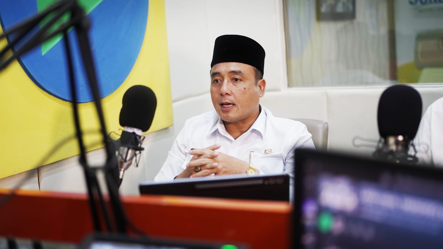 <p>Wakil Wali Kota Bandung, Erwin  dalam Talkshow bersama Radio Sonata, Rabu 27 Agustus 2025. (Dok. Diskominfo Kota Bandung)</p>

<p> </p>
