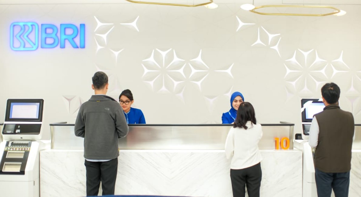 <p>Butuh modal usaha cepat tanpa jaminan? KUR BRI 2025 hadir dengan bunga 6% per tahun! Cukup pakai NIB/SKU, dana langsung cair buat kembangkan bisnismu!</p>
