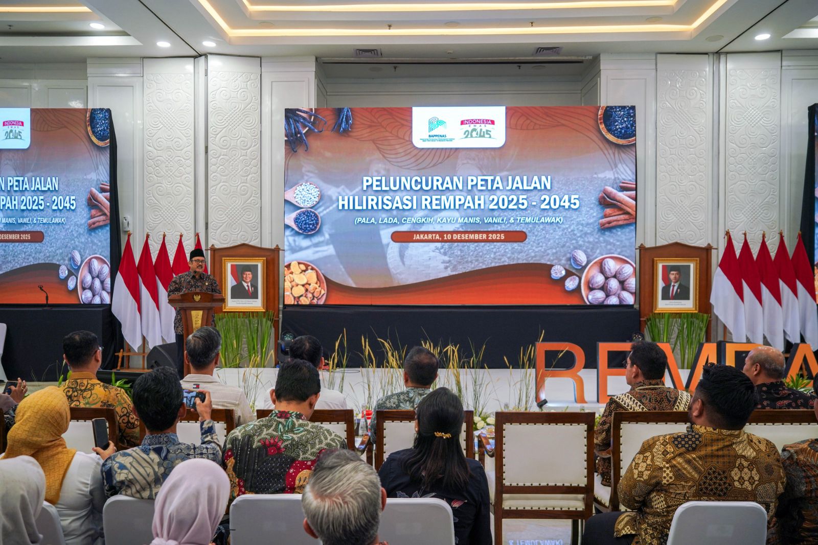 <p>Menteri PPN/Kepala Bappenas Rachmat Pambudy pada acara peluncuran Peta Jalan Hilirisasi Rempah 2025–2045 (Pala, Lada, Cengkih, Kayu Manis, Vanili, dan Temulawak) di Kantor Kementerian PPN/Bappenas, Jakarta Pusat, Rabu, 10 Desember 2025. (Dok. Kementerian PPN/Bappenas)</p>
