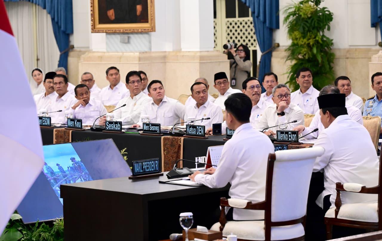 <p>Menteri&nbsp; Perhubungan (Menhub) Dudy Purwagandhi pada Sidang Kabinet Paripurna (SKP) yang dipimpin oleh Presiden Prabowo Subianto di Istana Negara, Jakarta, Senin, 15 Desember 2025. (Dok. BPMI Setpres)</p>

<p>&nbsp;</p>
