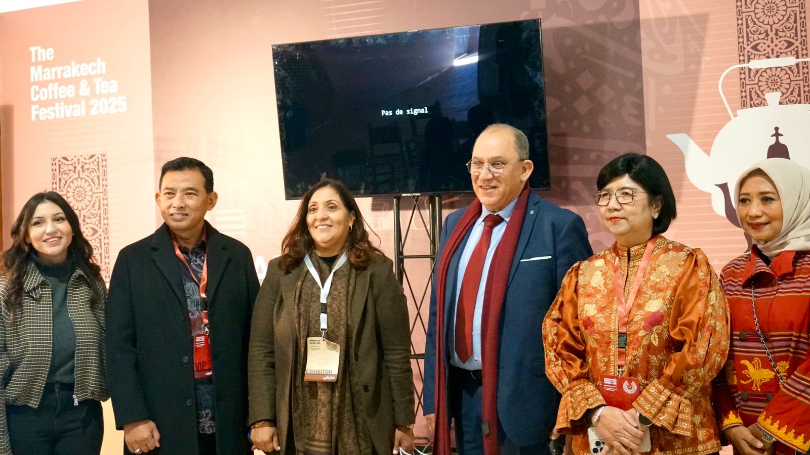<p>Bank Indonesia bersama KBRI Rabat memperkuat diplomasi ekonomi melalui promosi kopi dan teh Indonesia pada The Marrakech Coffee & Tea Festival 2025 di Marrakech Expo Park, Maroko, pada 6-8 Desember 2025. (Dok. Bank Indonesia)</p>
