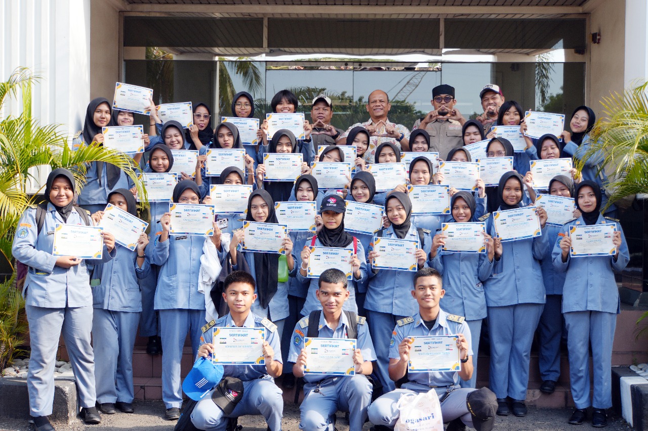 <p>PT Indofood Sukses Makmur Tbk Divisi Bogasari meluncurkan program Bogasari Mengajar Khusus SMK, untuk 6 SMK yang berlokasi di wilayah terdekat dengan Bogasari Jakarta yaitu Kelurahan Lagoa dan Kelurahan Kalibaru, Tanjung Priok, Jakarta Utara, Kamis, 4 September 2025. (Dok. Bogasari)</p>

<p> </p>
