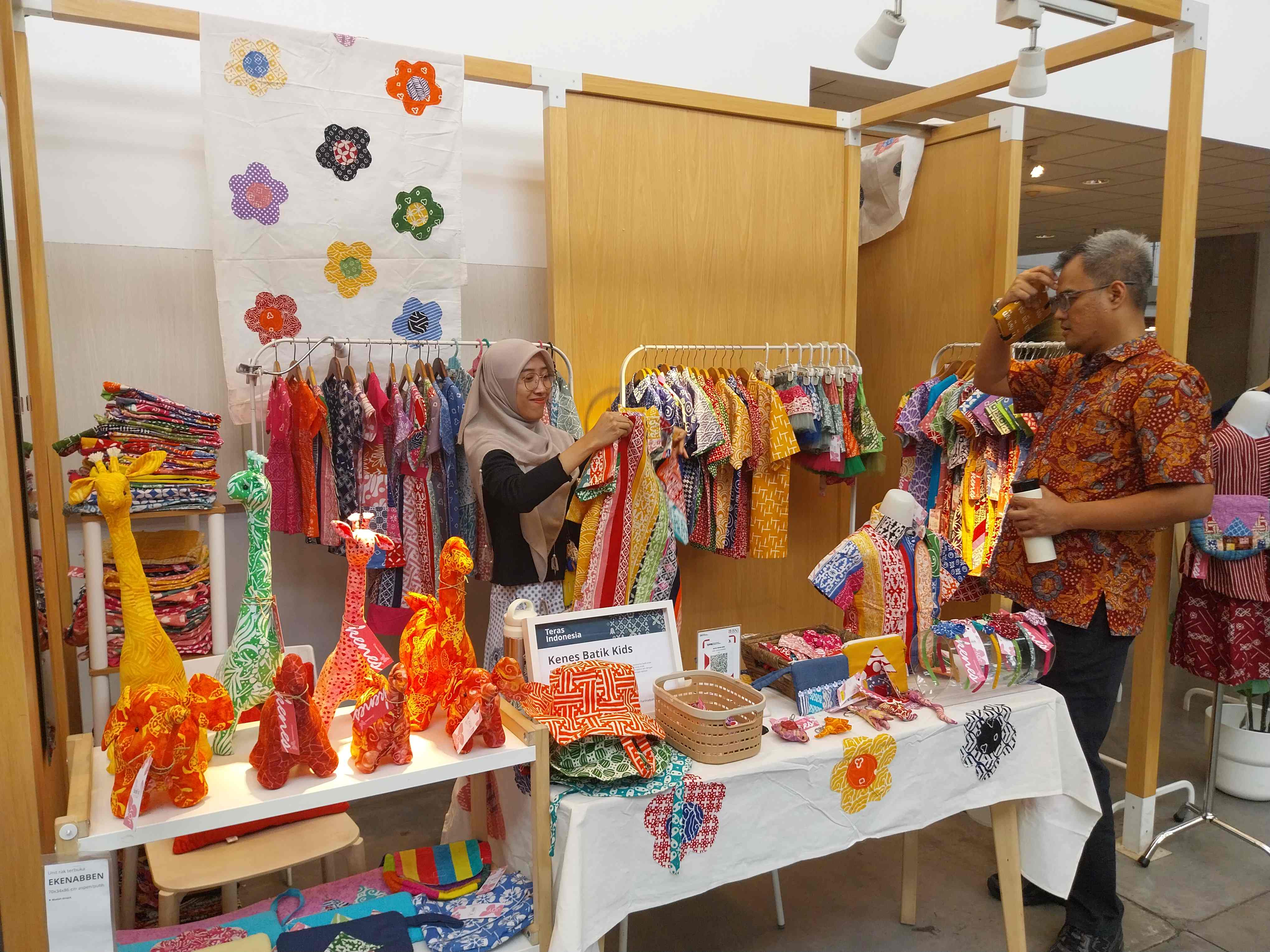 Penjualan Tembus Rp936 Juta,  Kolaborasi Program Teras Kita Kemenperin-IKEA Dorong IKM Naik Kelas