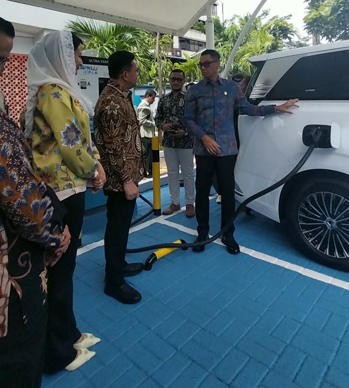 SPKLU di Kemendag Diresmikan, Sinergi PLN dan Kemendag Percepat Ekosistem Kendaraan Listrik Nasional