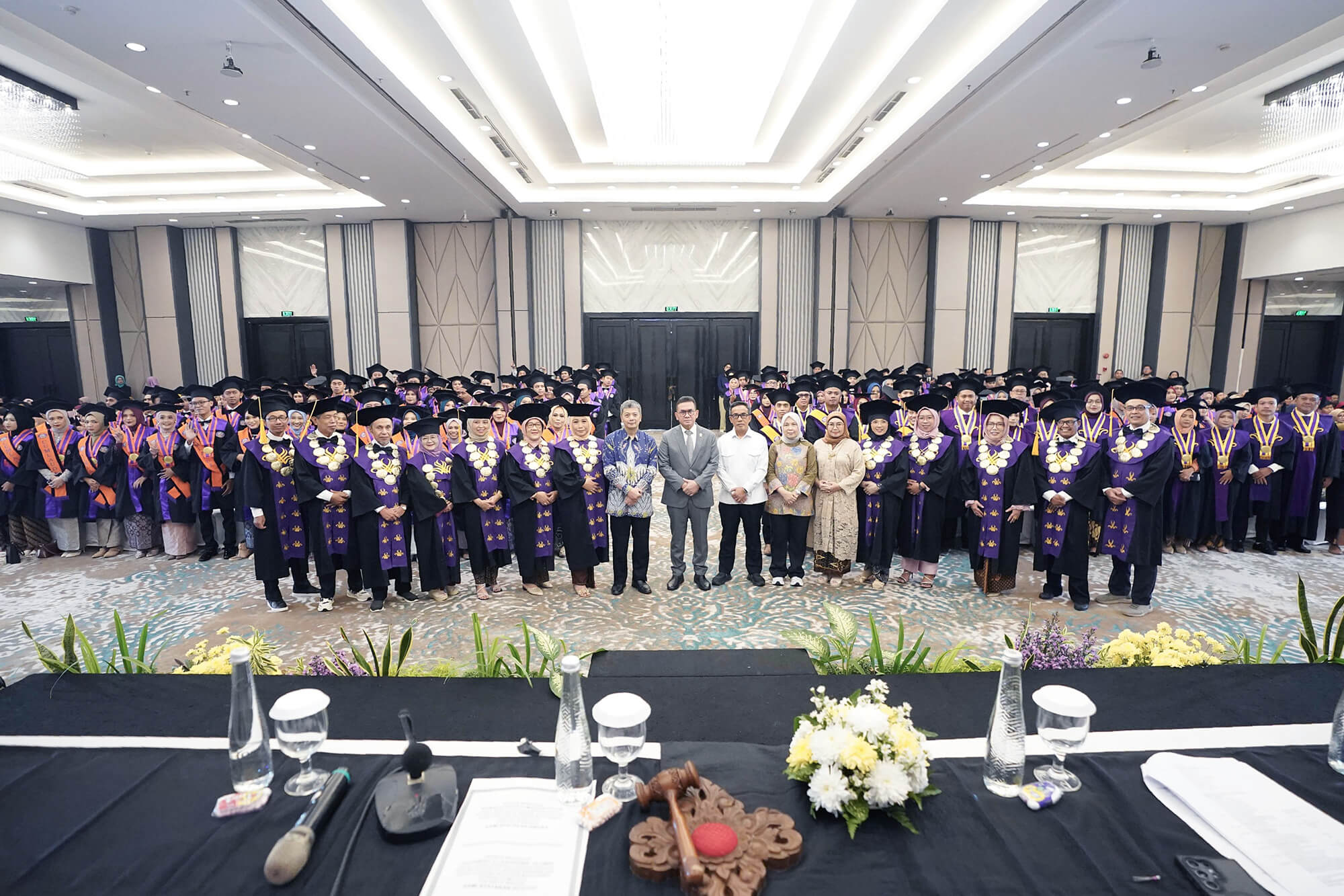 <p>Menteri Perdagangan,Budi Santoso menghadiri Dies Natalis ke-43 Sekolah Tinggi Ilmu Ekonomi (STIE) Widya Wiwaha di Sleman, Yogyakarta, Sabtu, 24 Mei 2025. (Dok. Kemendag)</p>
