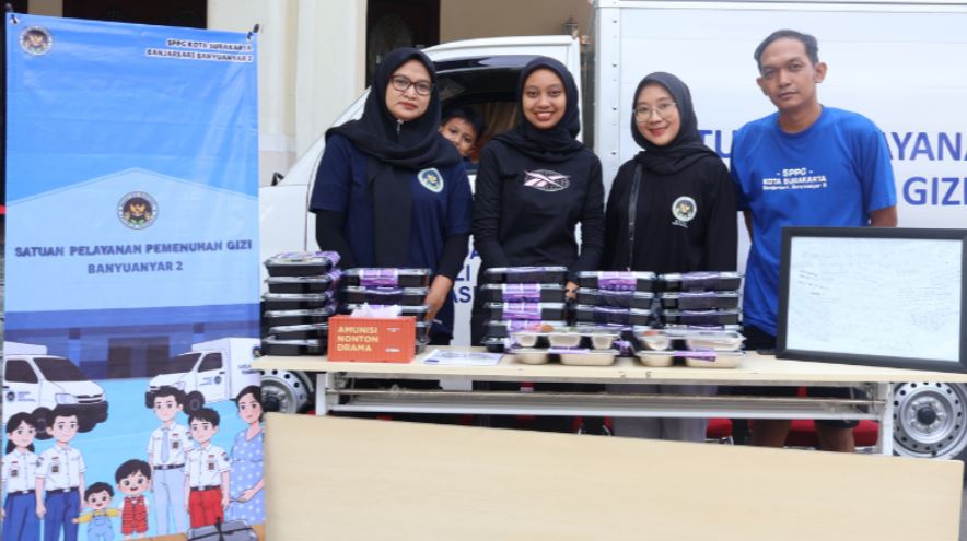 <p>BGN menargetkan 30.000 dapur SPPG beroperasi pada 2026. Prototipe modular dari PUPR mempercepat konstruksi dan memperluas layanan gizi bagi warga perkotaan dan wilayah 3T. Foto: bgn.go.id.</p>
