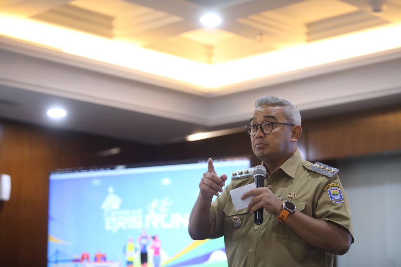 <p>Wali Kota Bandung, Muhammad Farhan, menyambut positif gelaran ini dan menyebut QRIS Run 2025. (Dok.Pemkot Bandung)</p>
